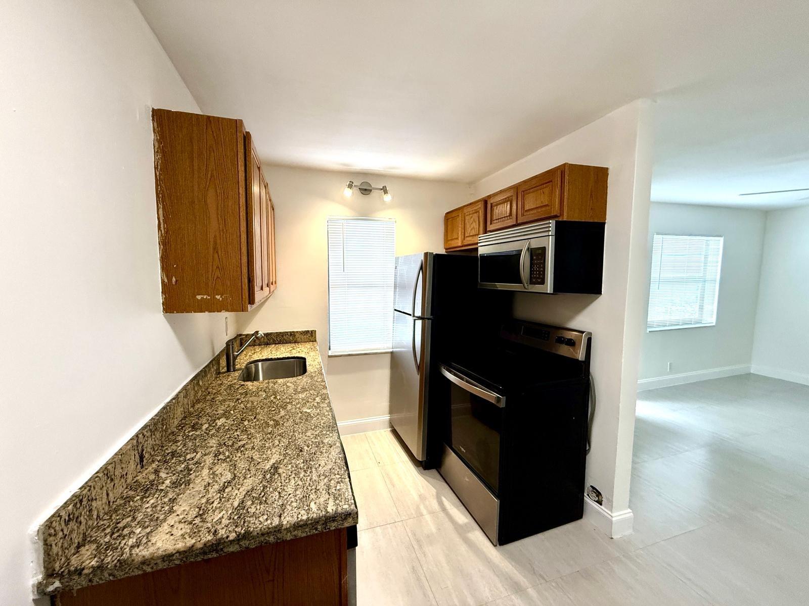 Resub Of Highland Estates - Residential Lease