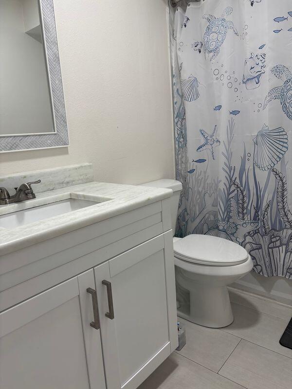 HARBOR PALMS-UNIT SIX - Residential