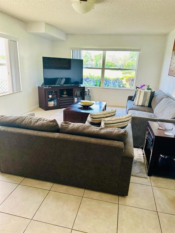 Stamford At Villages Palm - Residential