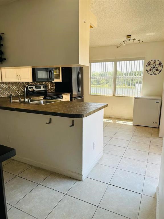 Stamford At Villages Palm - Residential