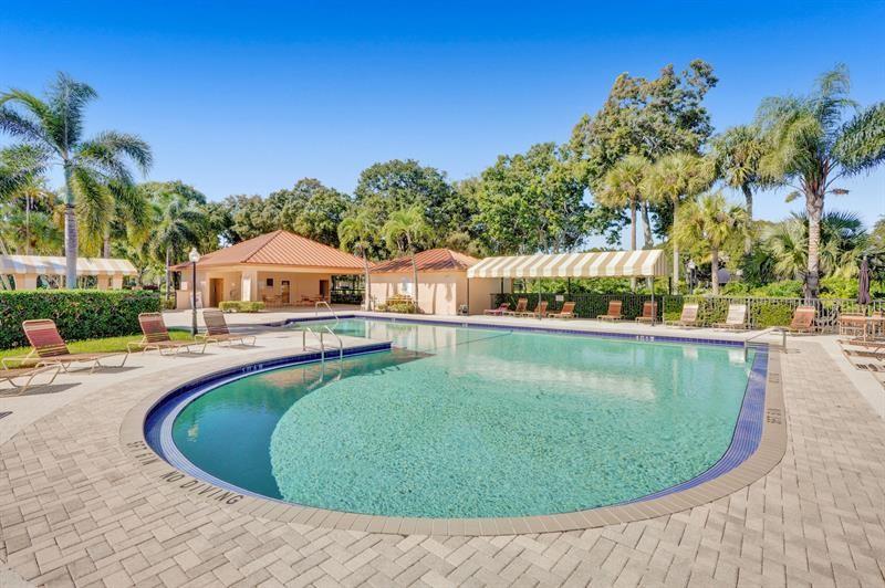 Stamford At Villages Palm - Residential