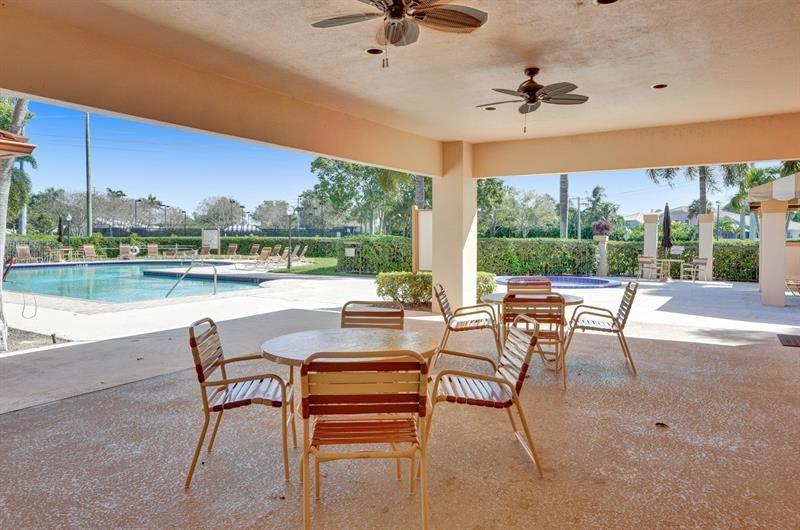 Stamford At Villages Palm - Residential