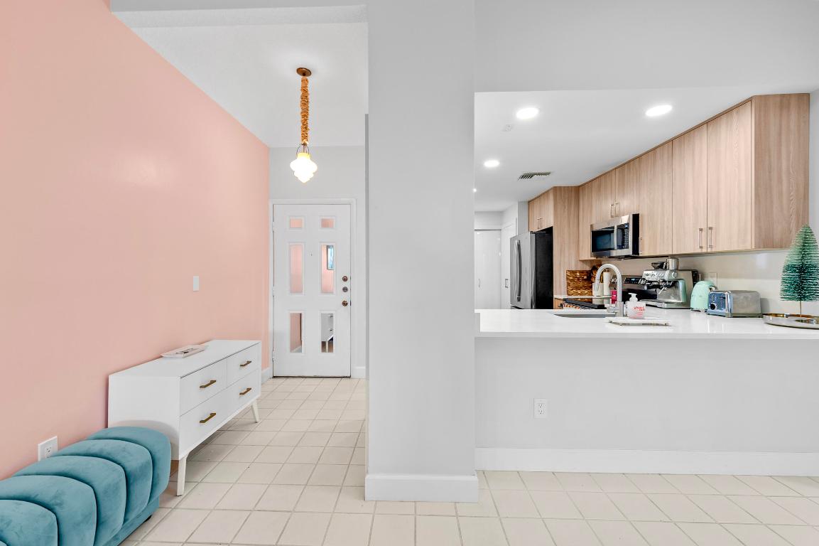 LA PAZ AT BOCA POINTE - Residential