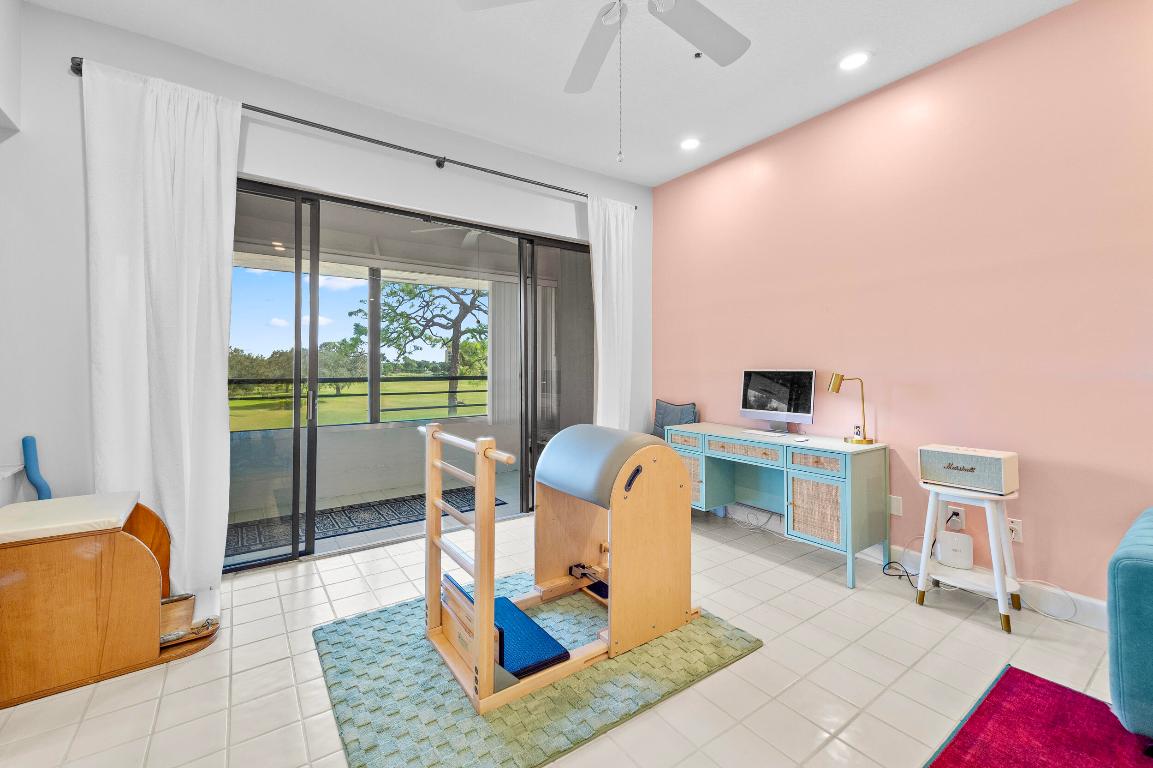 LA PAZ AT BOCA POINTE - Residential