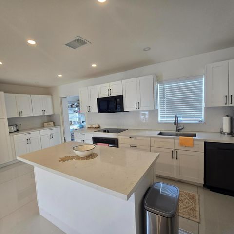 Tiny photo for 1844 Sheridan Street, Hollywood, FL 33020 (MLS # B26045113)