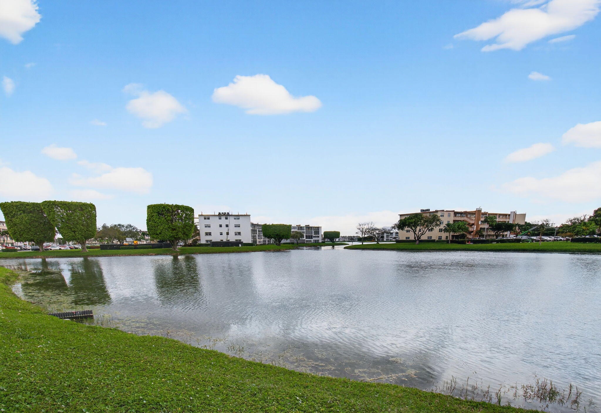 LINCOLN AT CENTURY VILLAGE CONDO - Residential