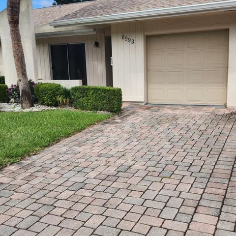 A home in Lake Worth