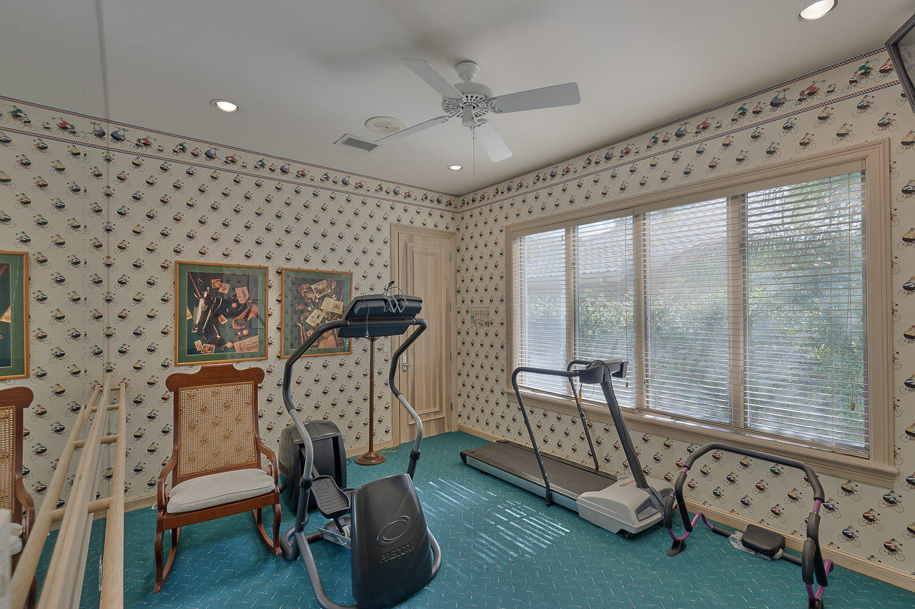 Admirals Cove - Residential