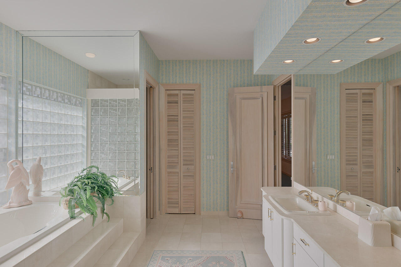 Admirals Cove - Residential