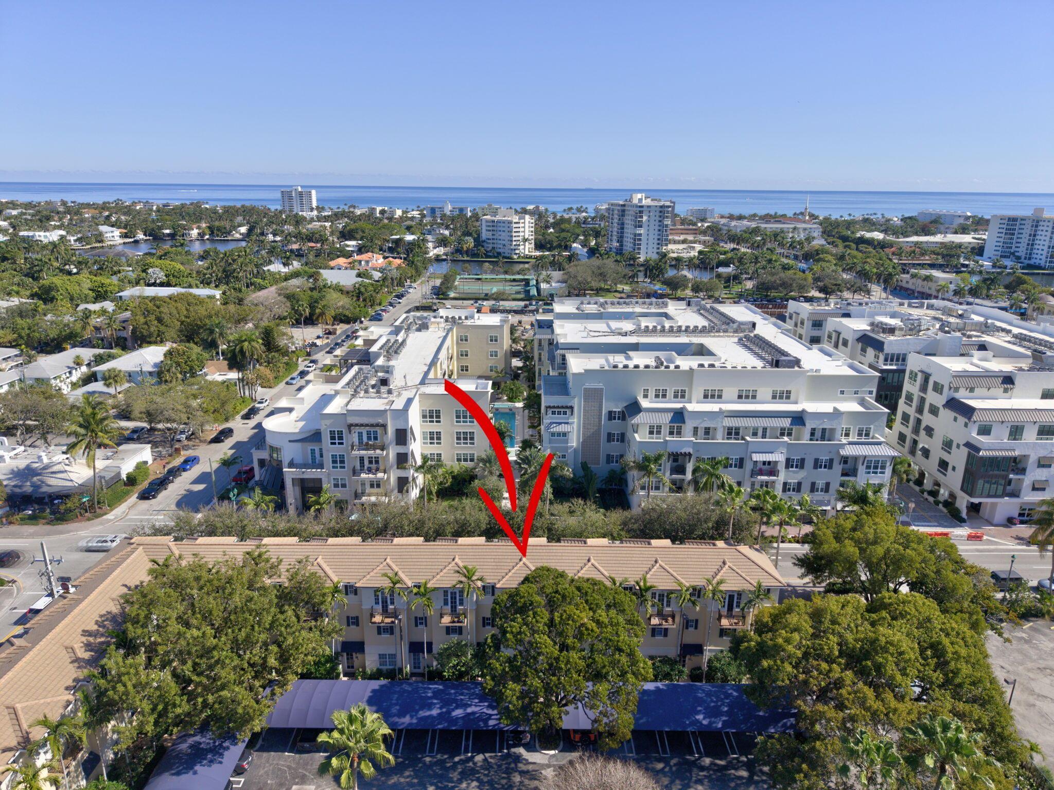 TOWN SQUARE - Residential