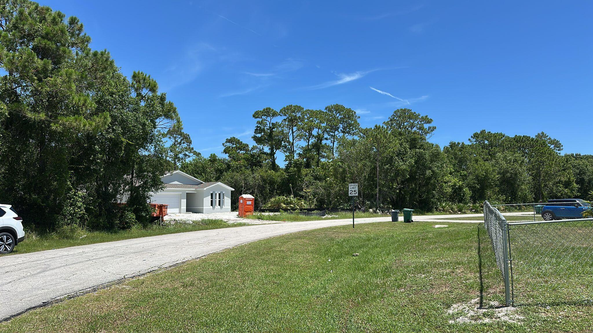 5013 La Salle Street, Fort Pierce, FL, 34950/$54,900 3 5013 La Salle Street