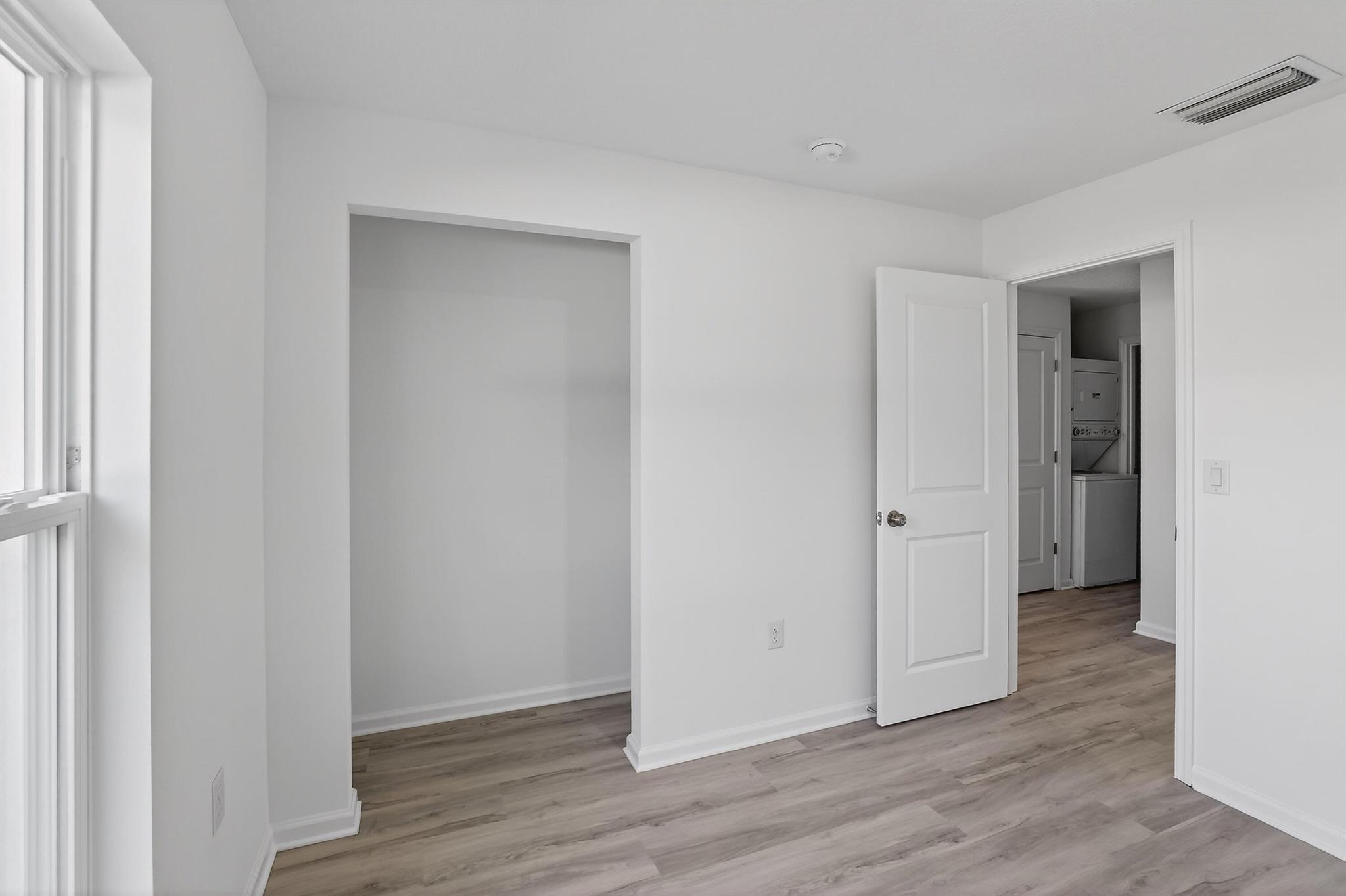 John Davis Resub - Residential Lease