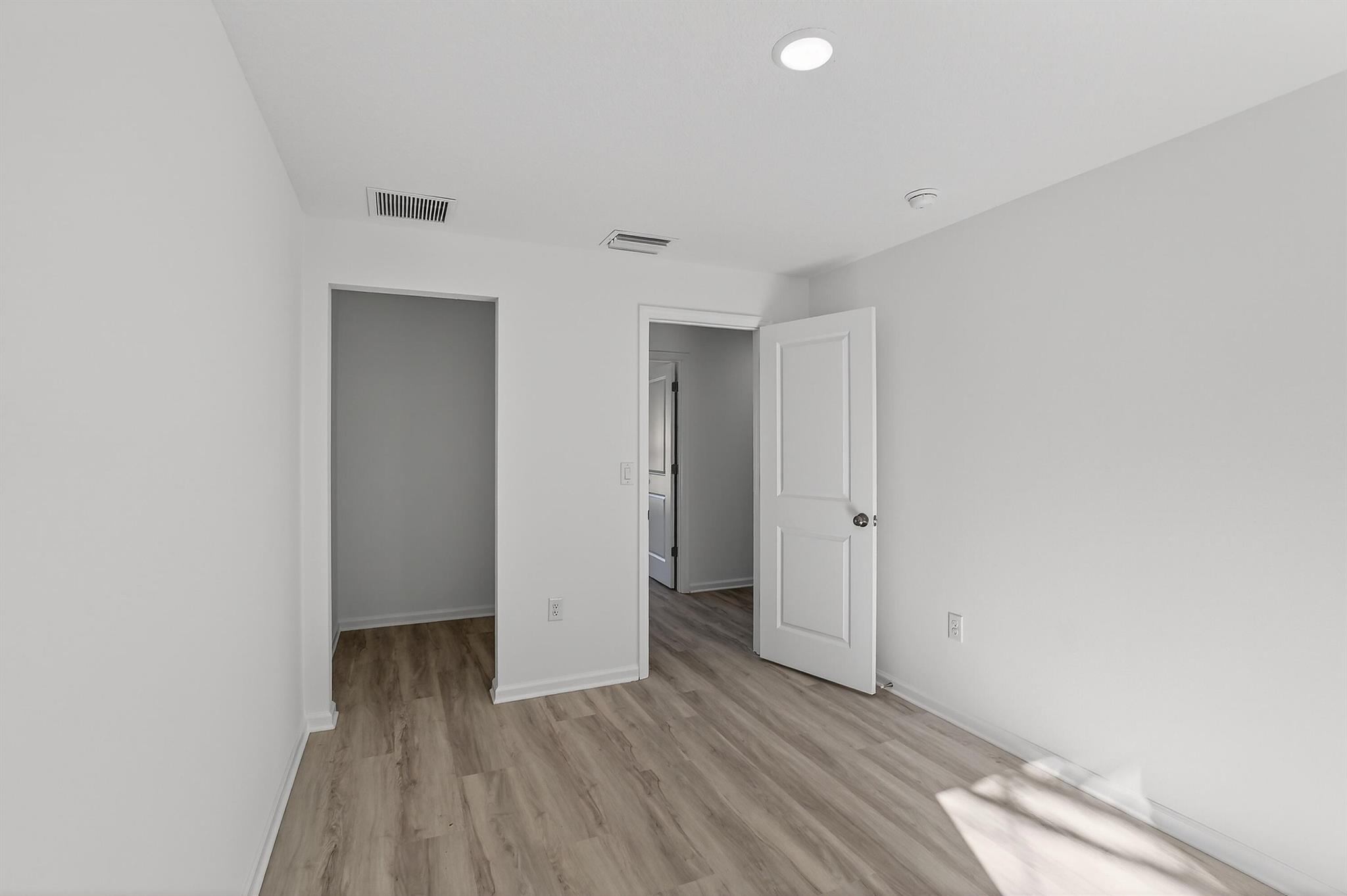 John Davis Resub - Residential Lease