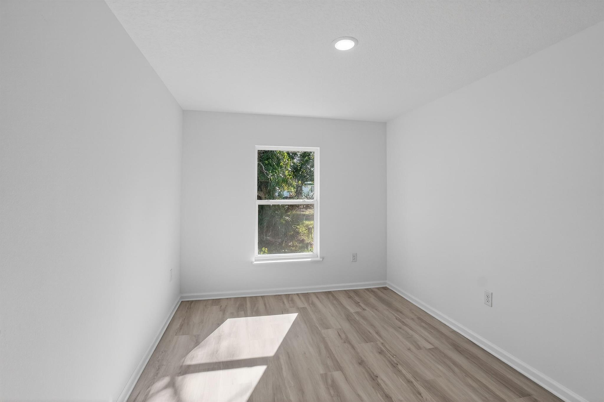 John Davis Resub - Residential Lease