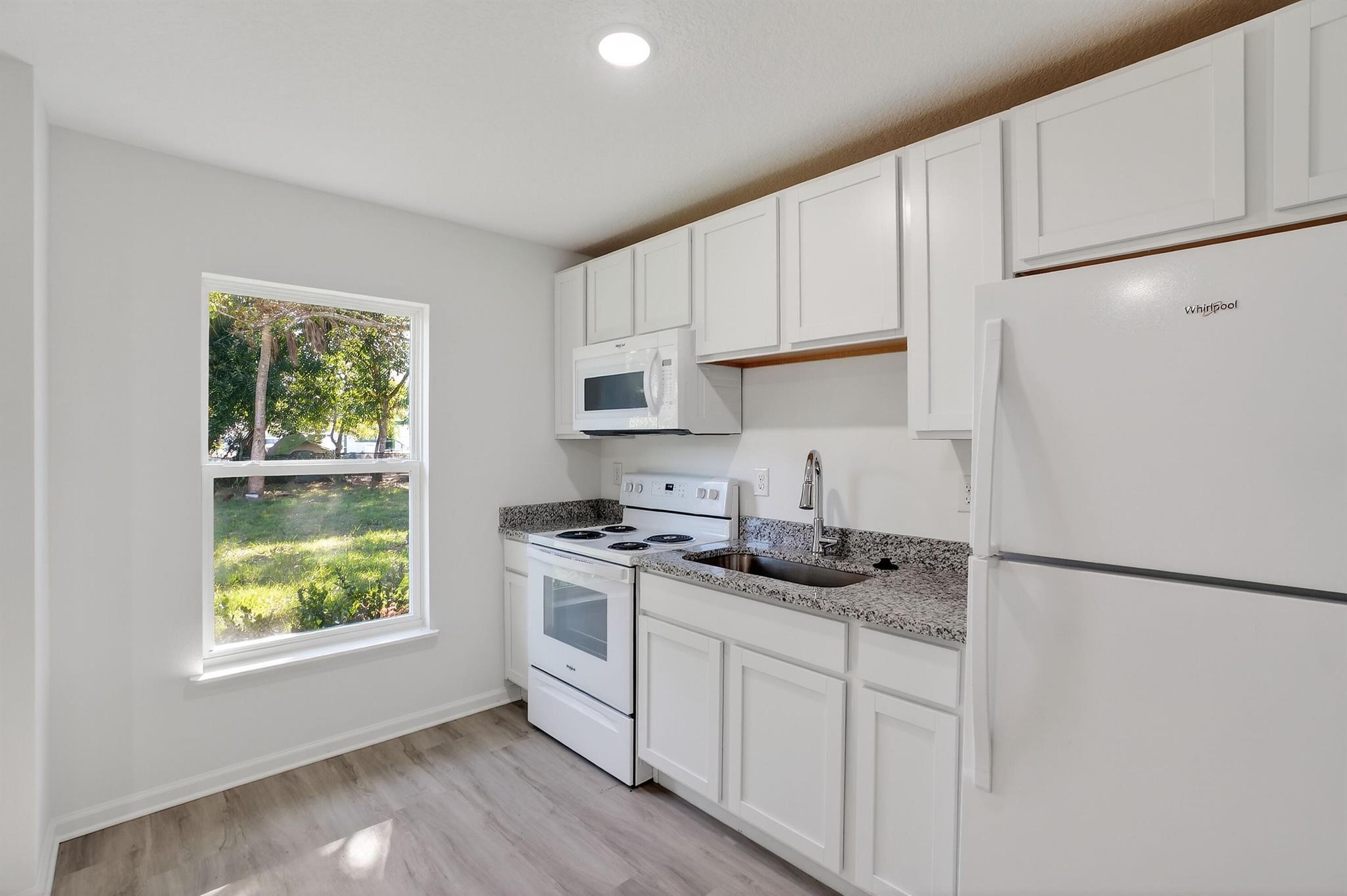 John Davis Resub - Residential Lease