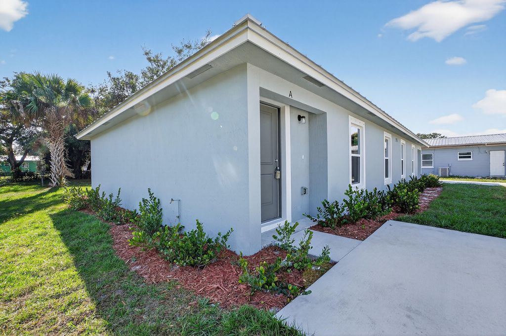 Photo of 1115 F Avenue #A, Fort Pierce, FL 34950 (MLS # R11148668)