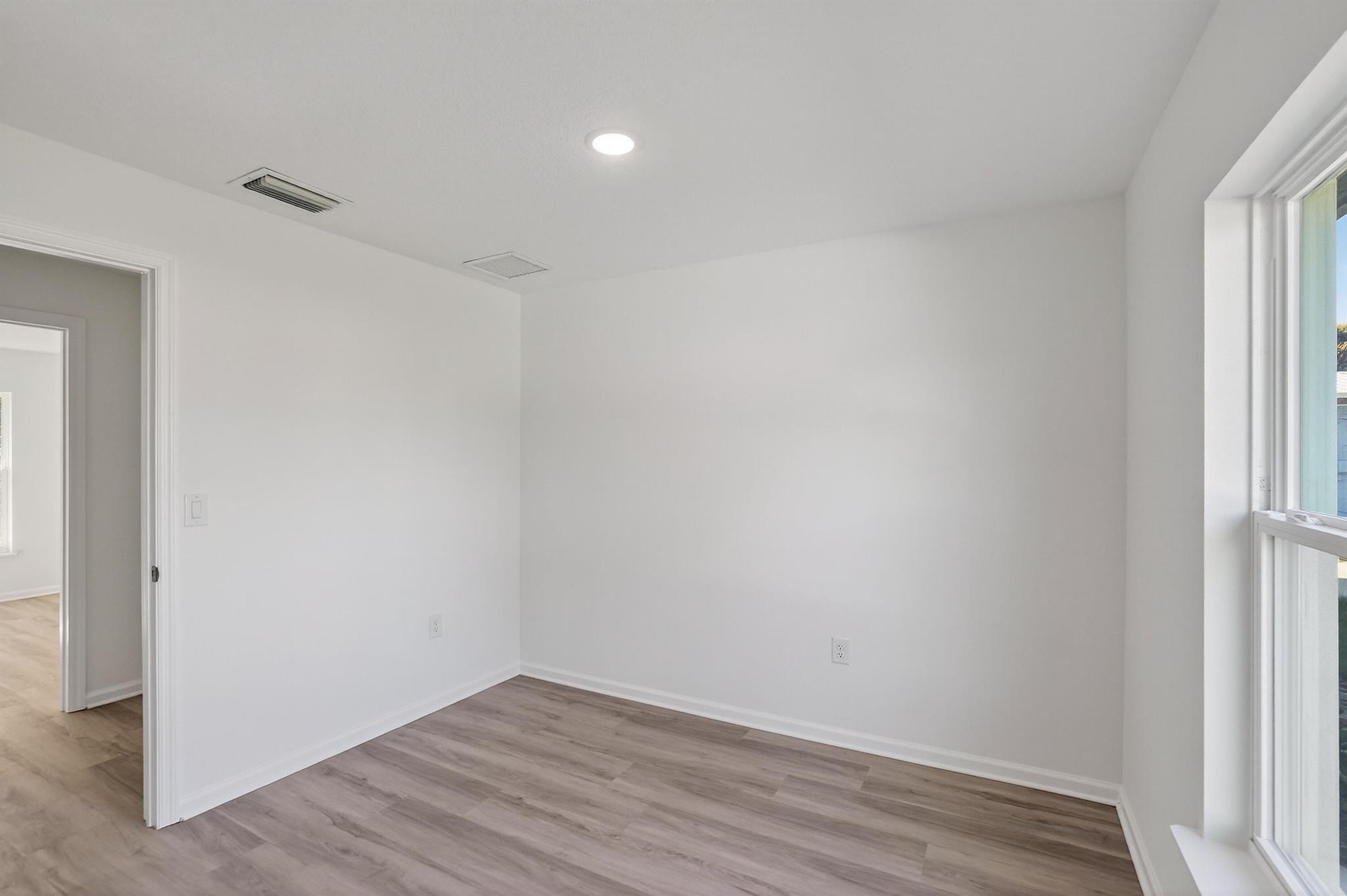 John Davis Resub - Residential Lease