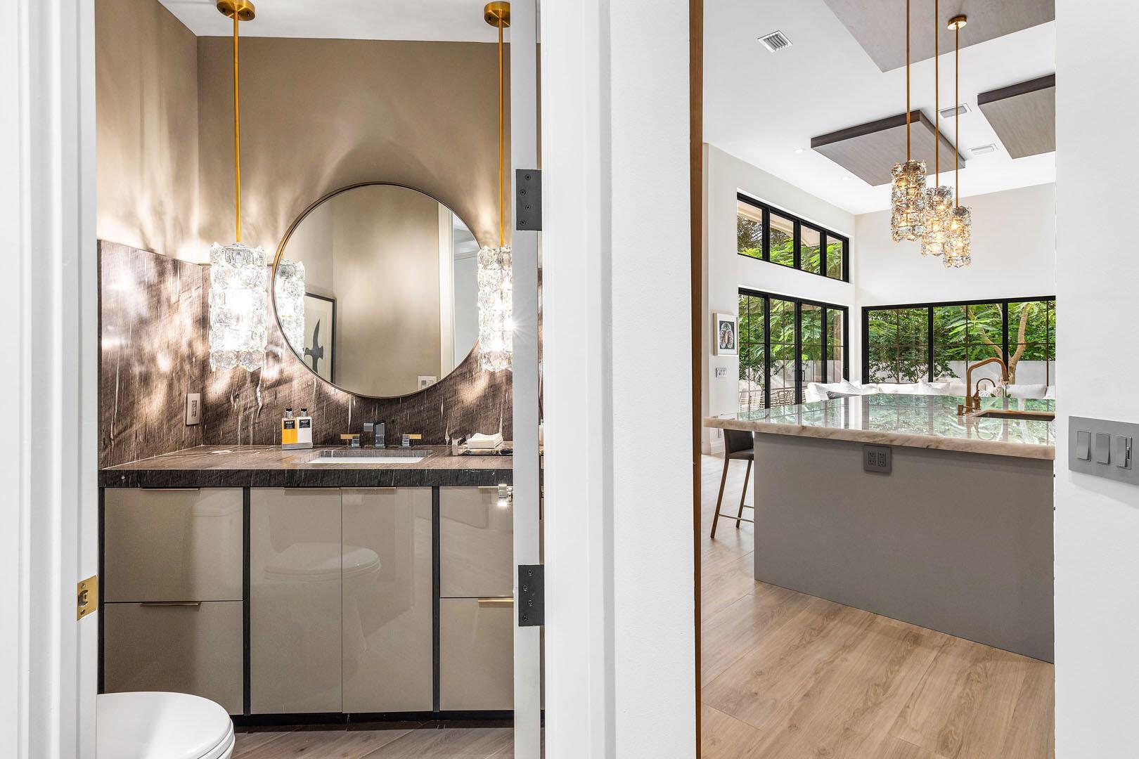 ROYAL PALM YACHT & COUNTR - Residential