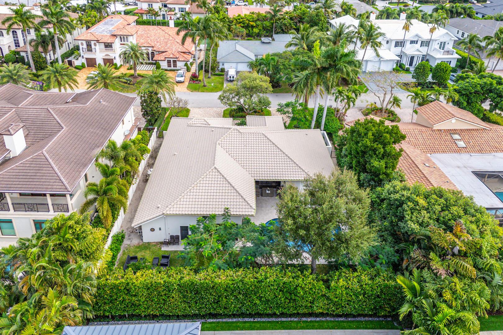 ROYAL PALM YACHT & COUNTR - Residential