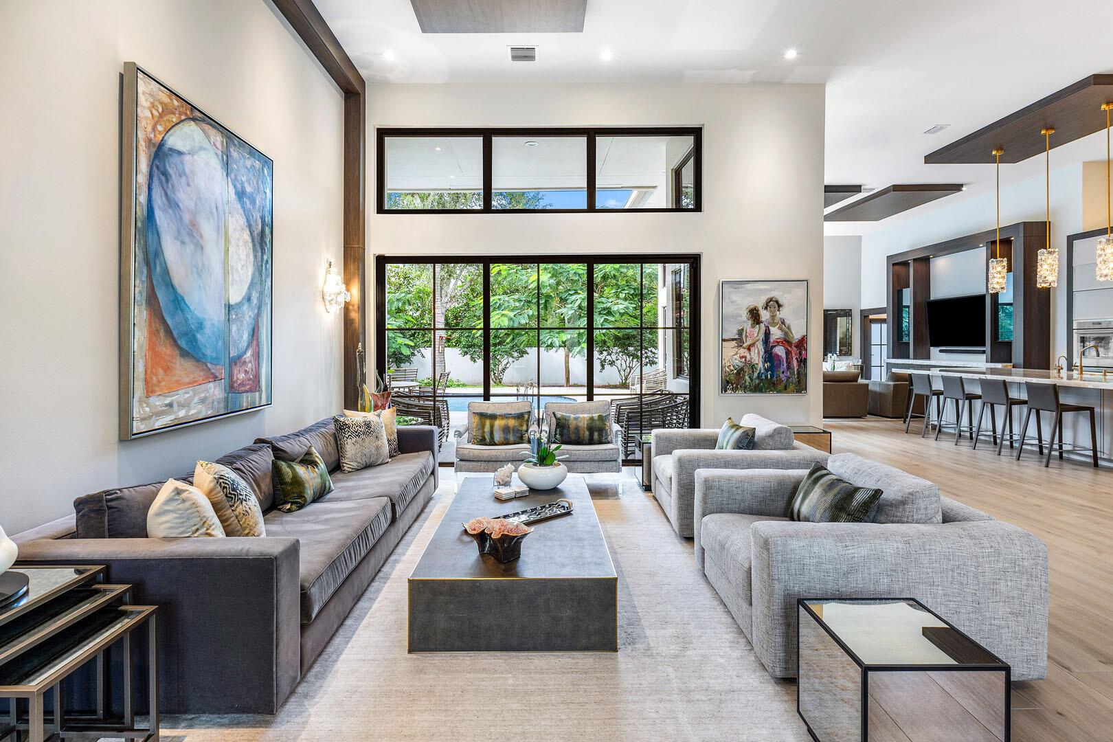 ROYAL PALM YACHT & COUNTR - Residential