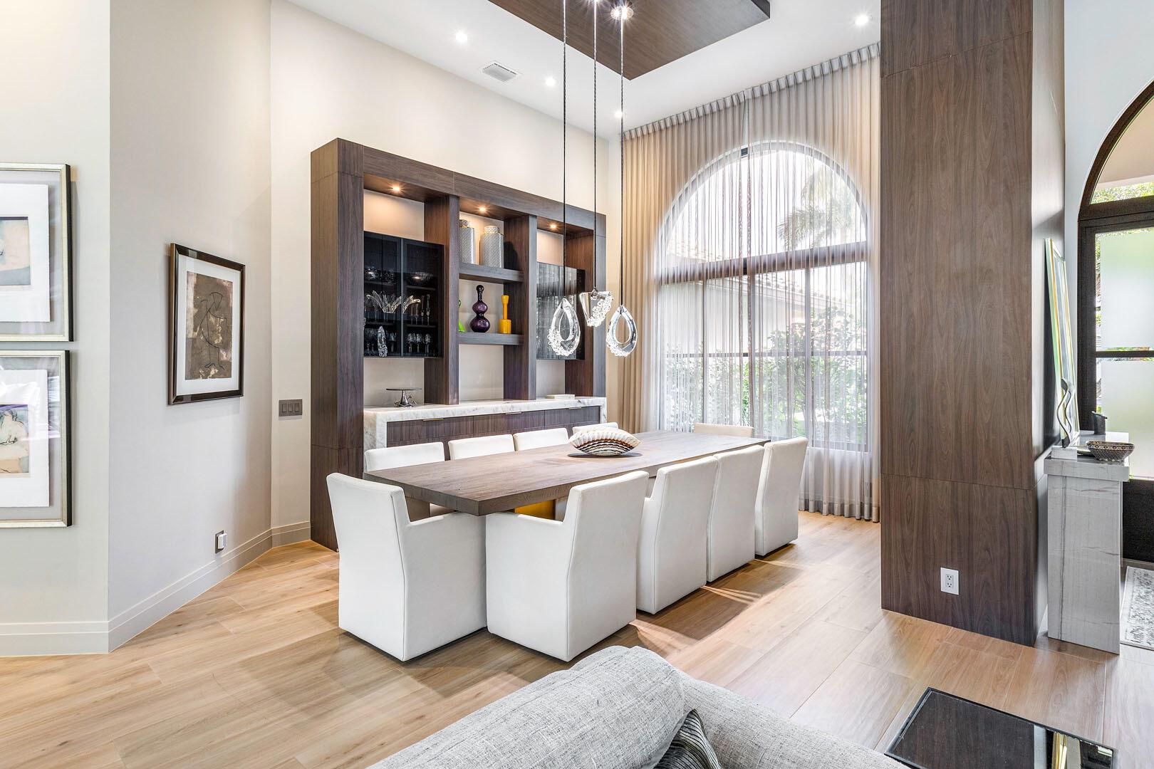 ROYAL PALM YACHT & COUNTR - Residential