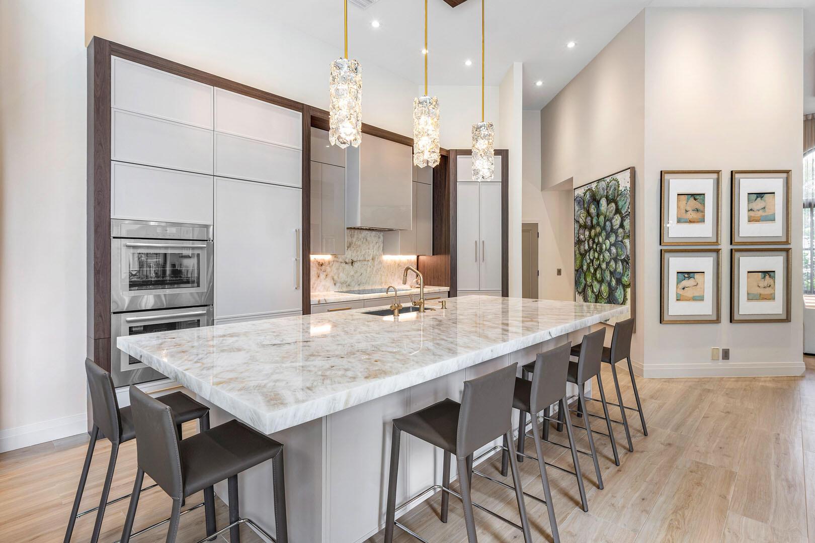 ROYAL PALM YACHT & COUNTR - Residential