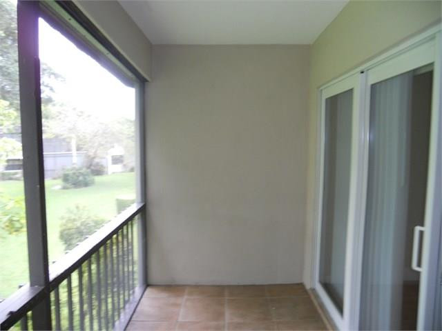 OAKLAND SHORES - Residential