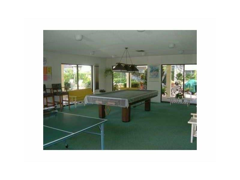 OAKLAND SHORES - Residential