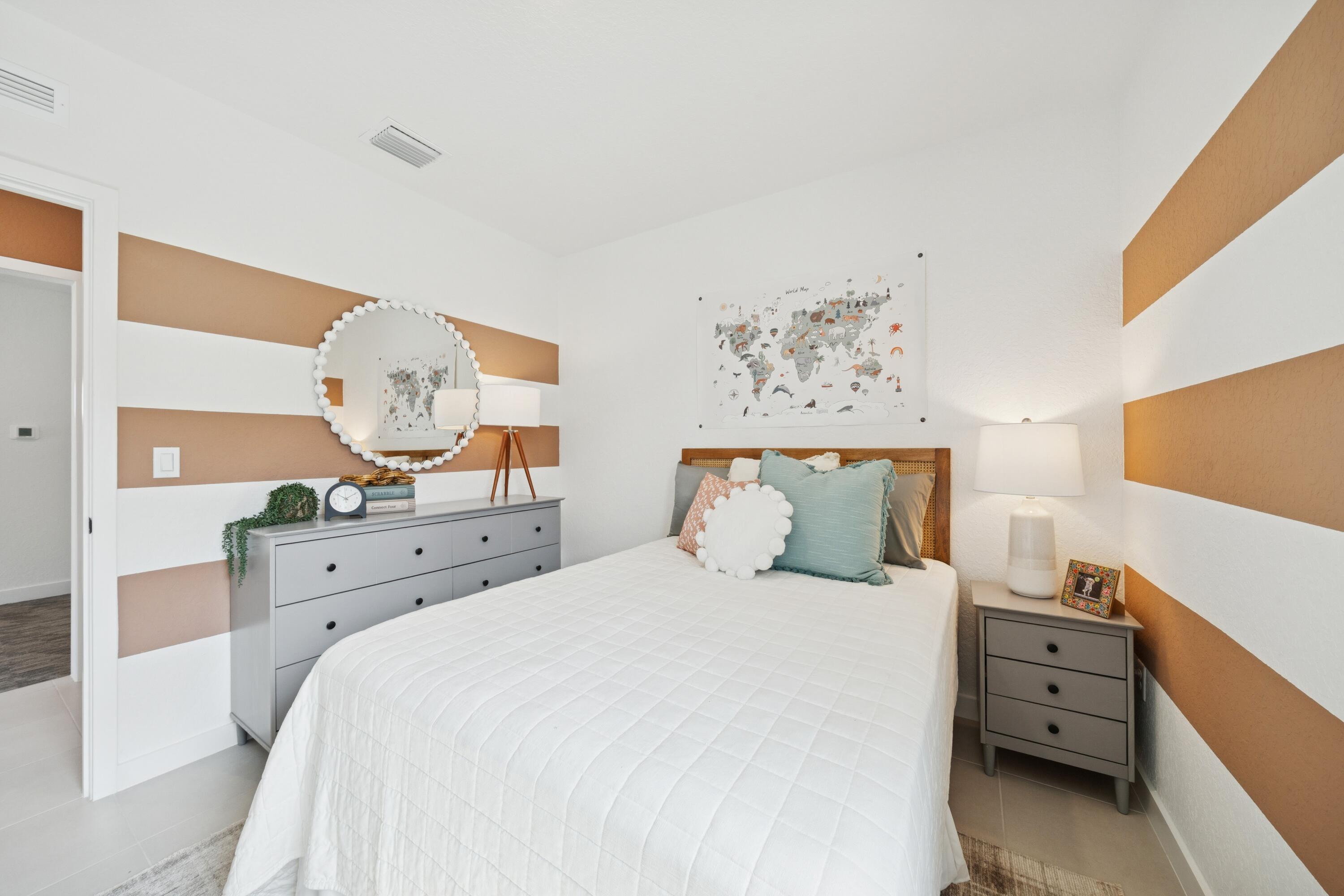 PALM BREEZES CLUB - Residential