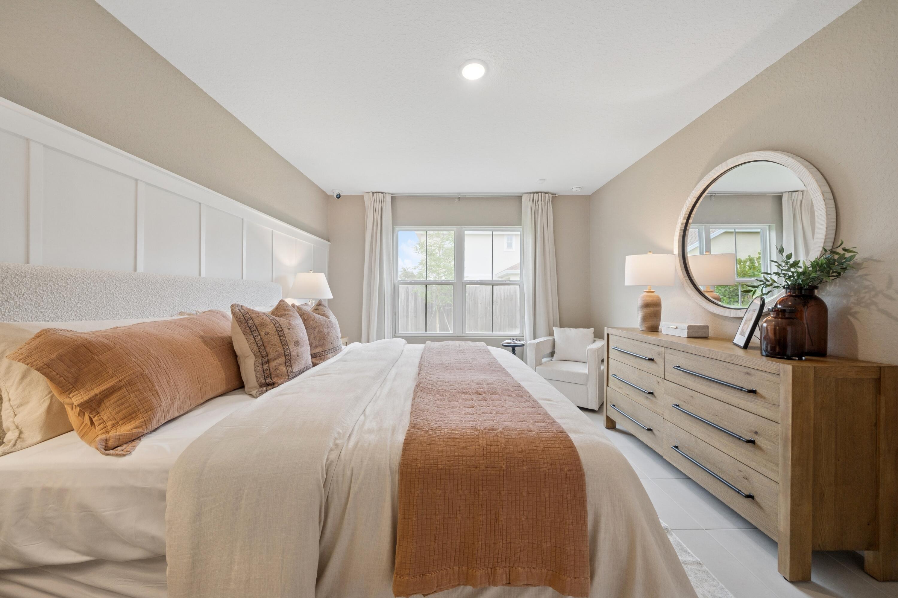 PALM BREEZES CLUB - Residential