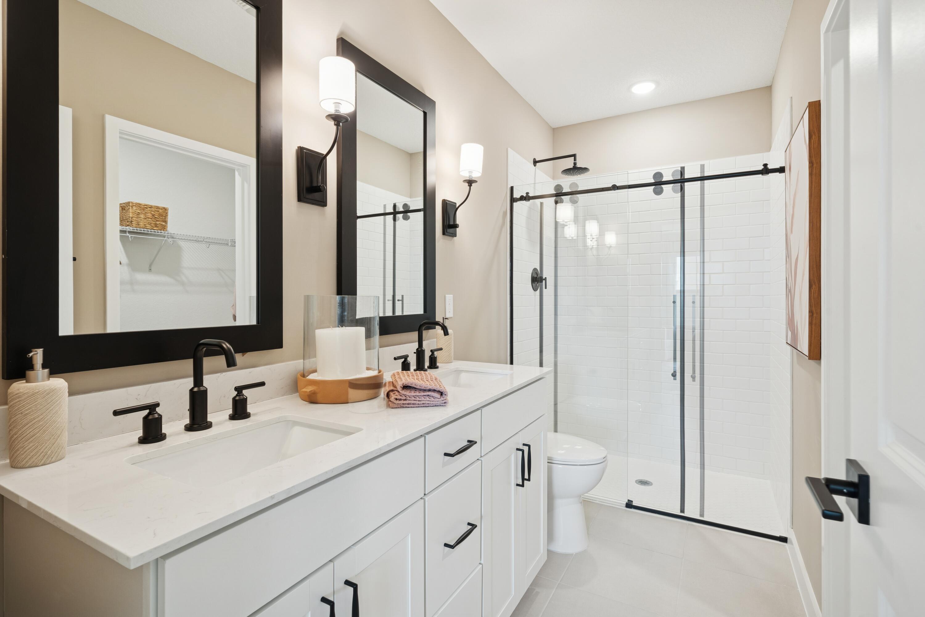 PALM BREEZES CLUB - Residential