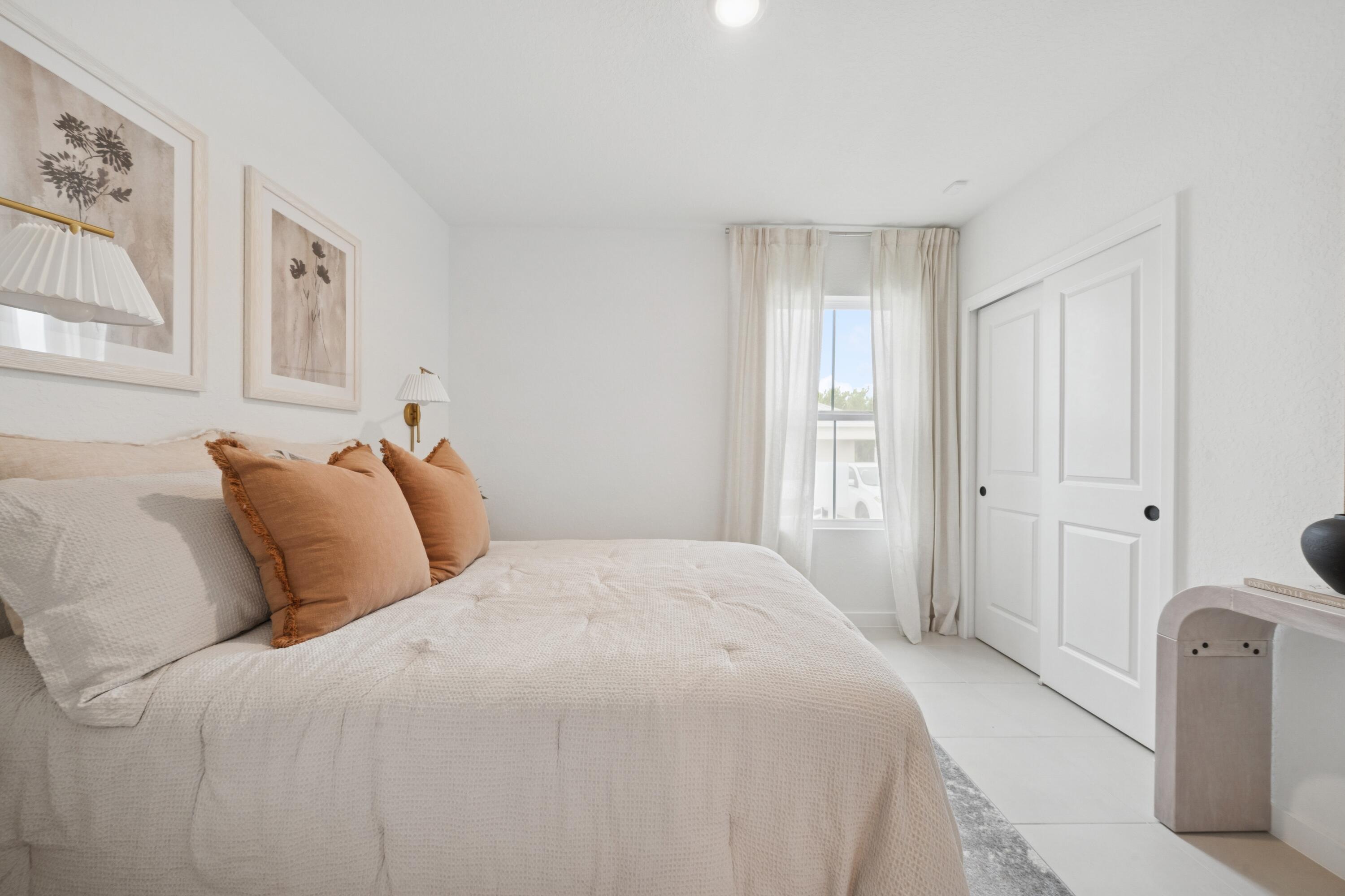 PALM BREEZES CLUB - Residential