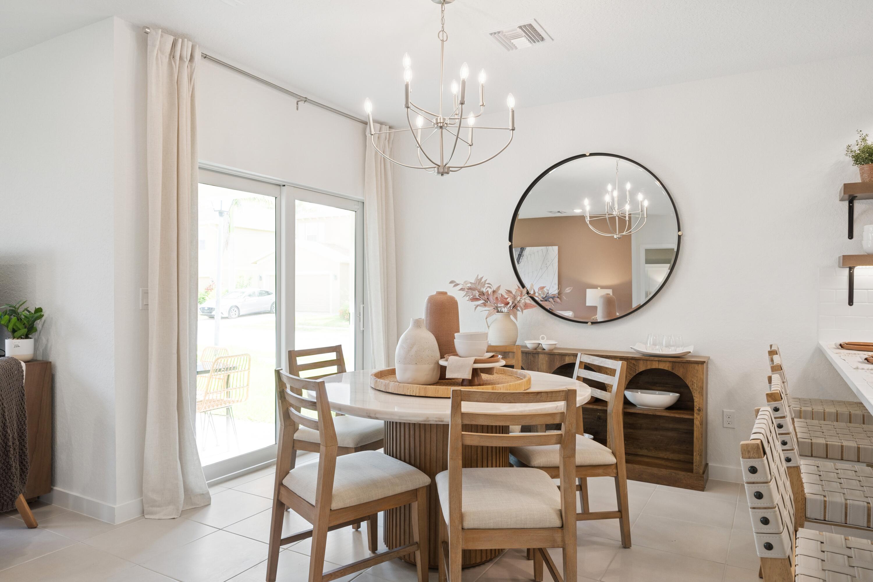 PALM BREEZES CLUB - Residential