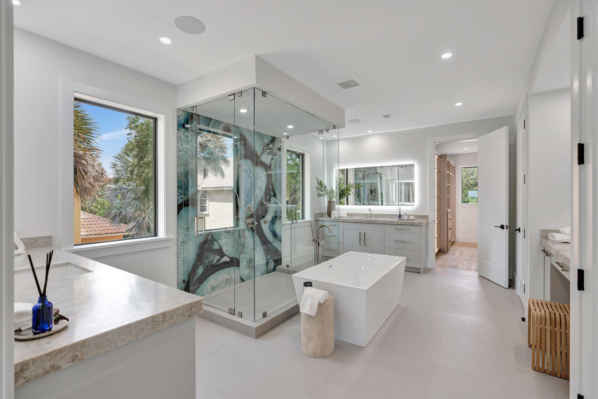 lantana - Residential