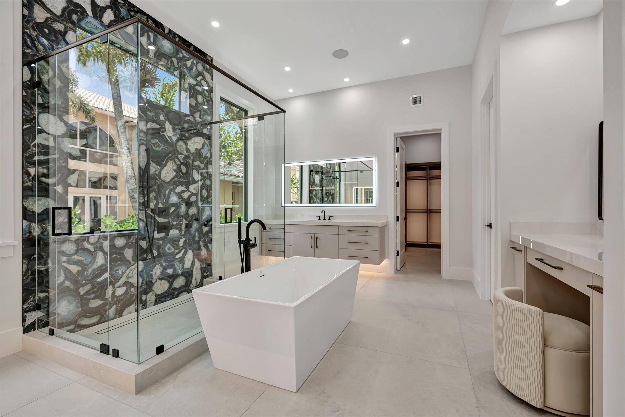 lantana - Residential