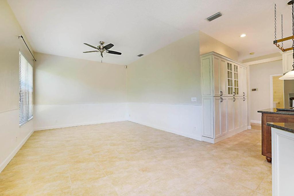 Photo of 227 Shorewood Way, Jupiter, FL 33458 (MLS # R11139369)