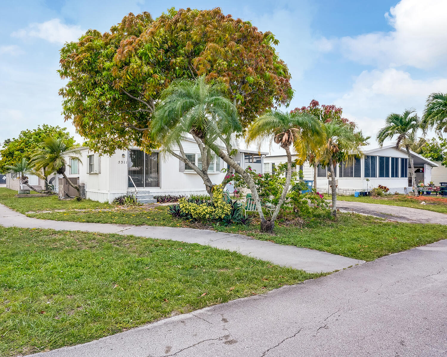RAVENSWOOD REPLAT - Residential