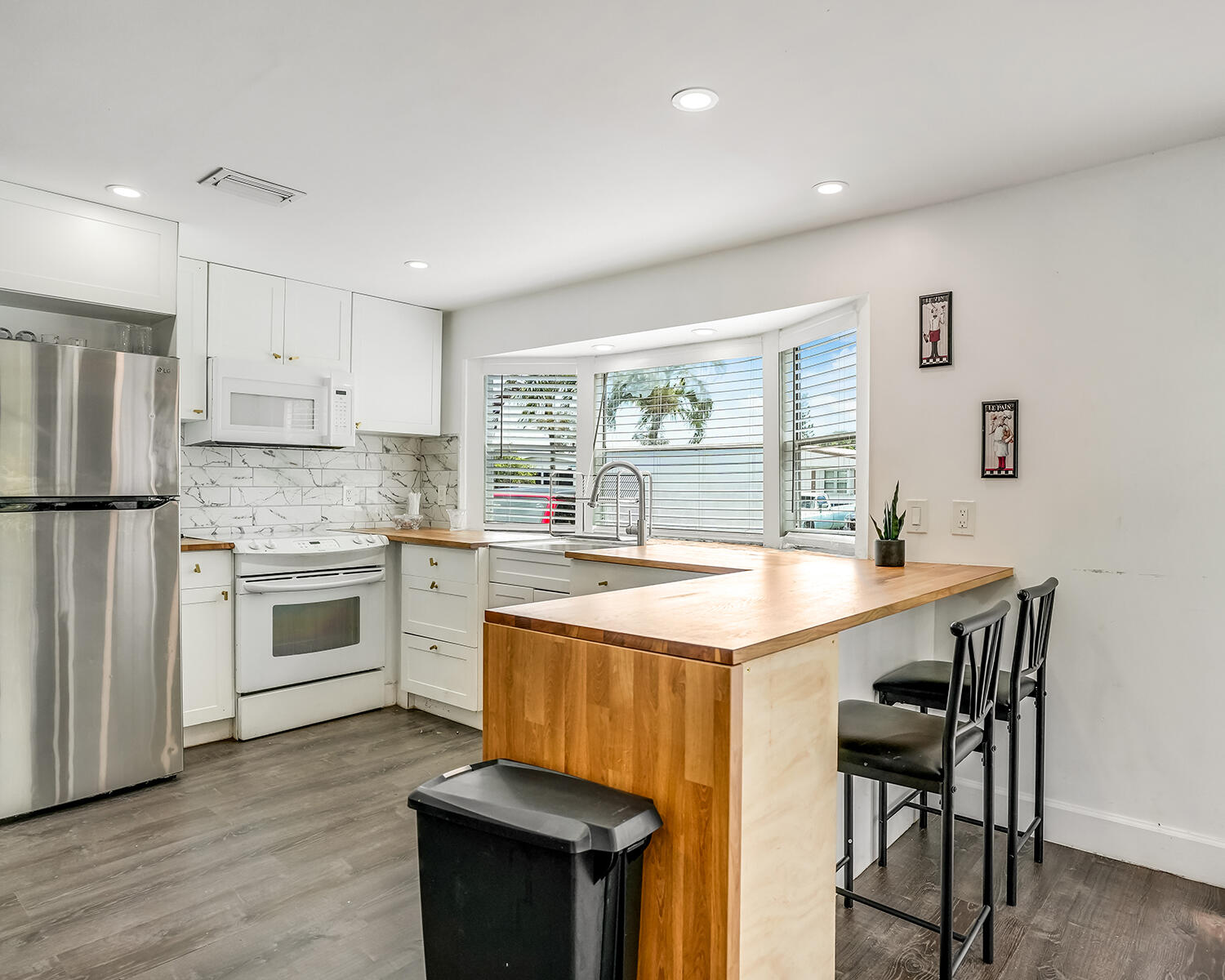 5311 SW 23rd Terrace, Fort Lauderdale, FL, 33312/$269,000 1 5311 SW 23rd Terrace