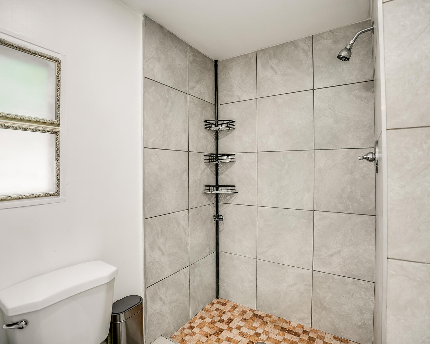 RAVENSWOOD REPLAT - Residential
