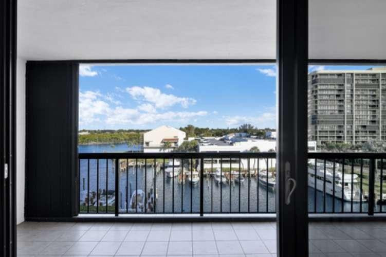 4748 S Ocean Boulevard 502