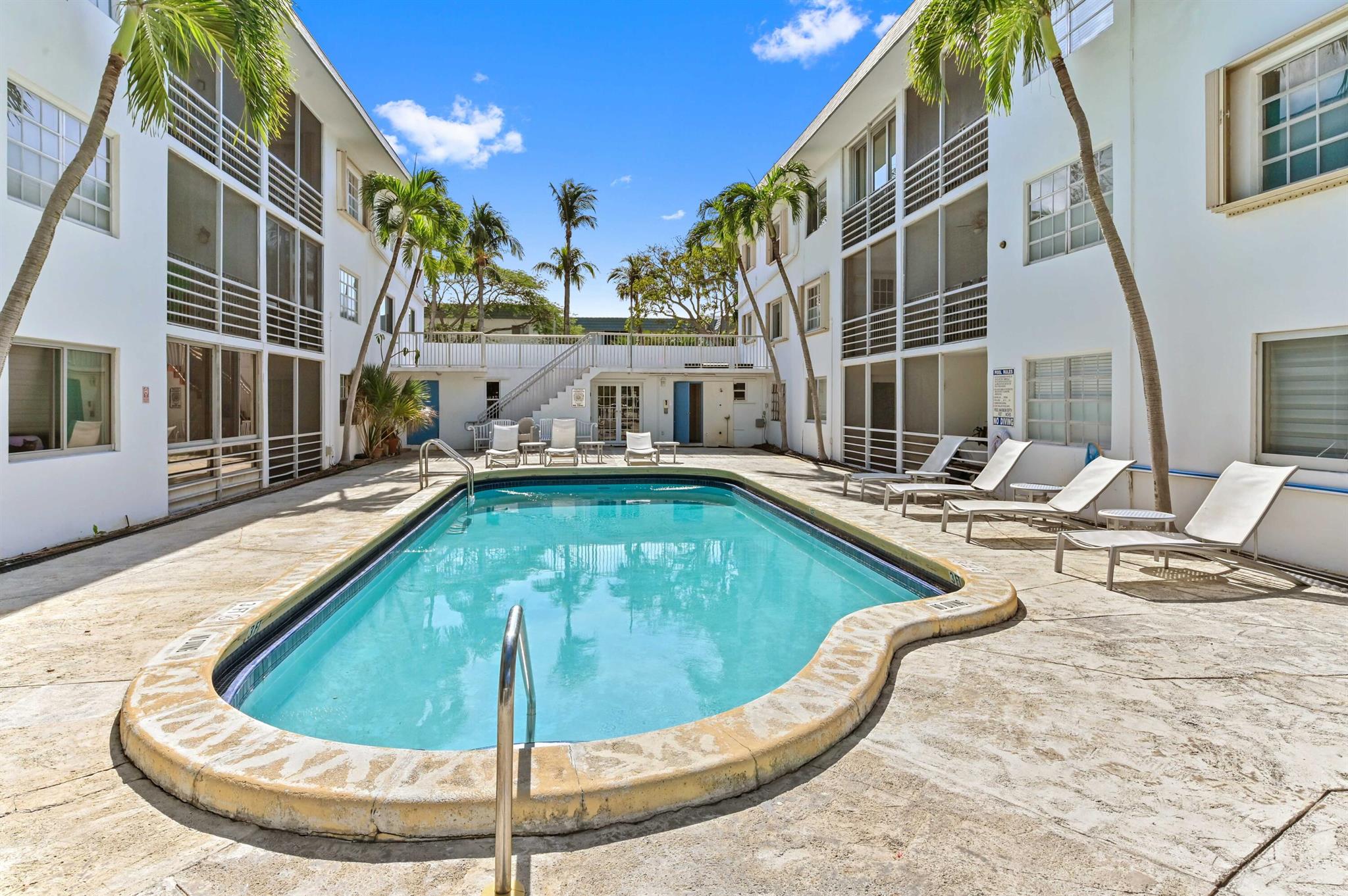 KEY BISCAYNE VI CONDO - Residential