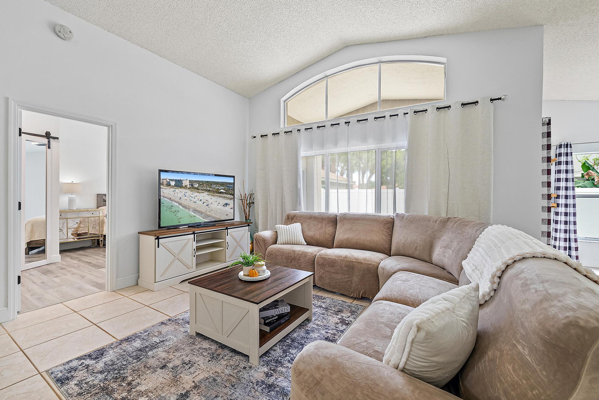 4078 Manor Forest Trail