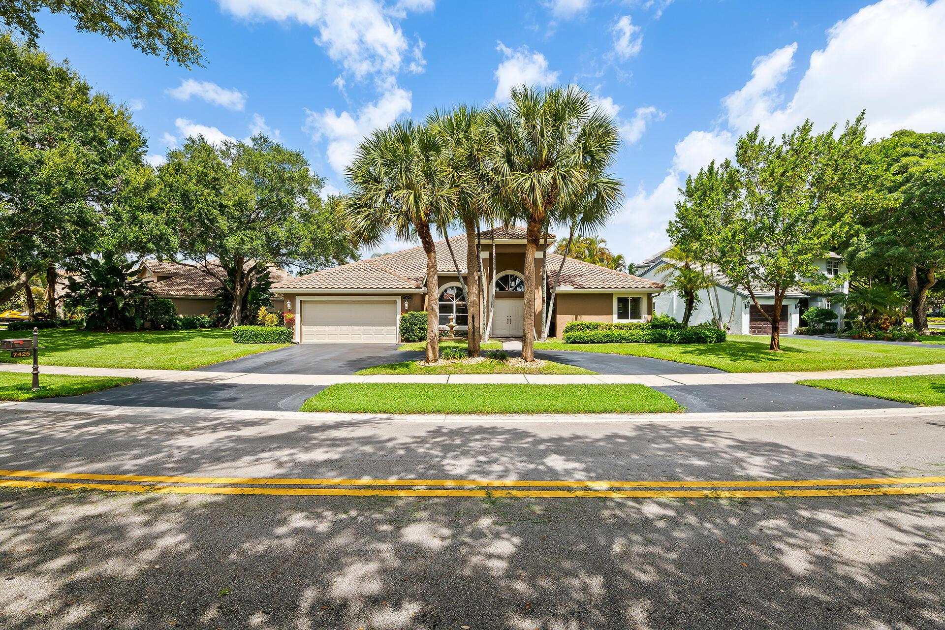 WHITTIER OAKS - Residential