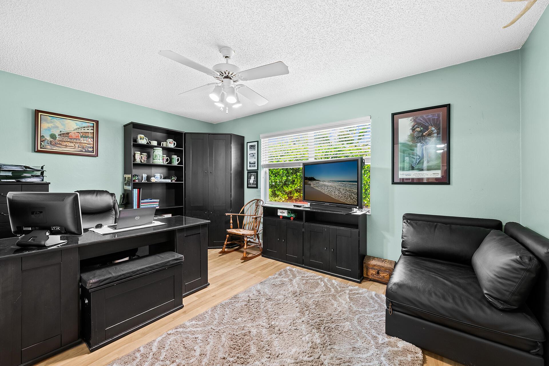 WHITTIER OAKS - Residential