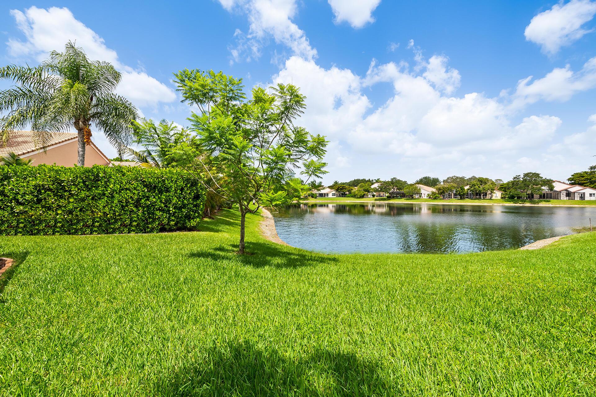 WHITTIER OAKS - Residential