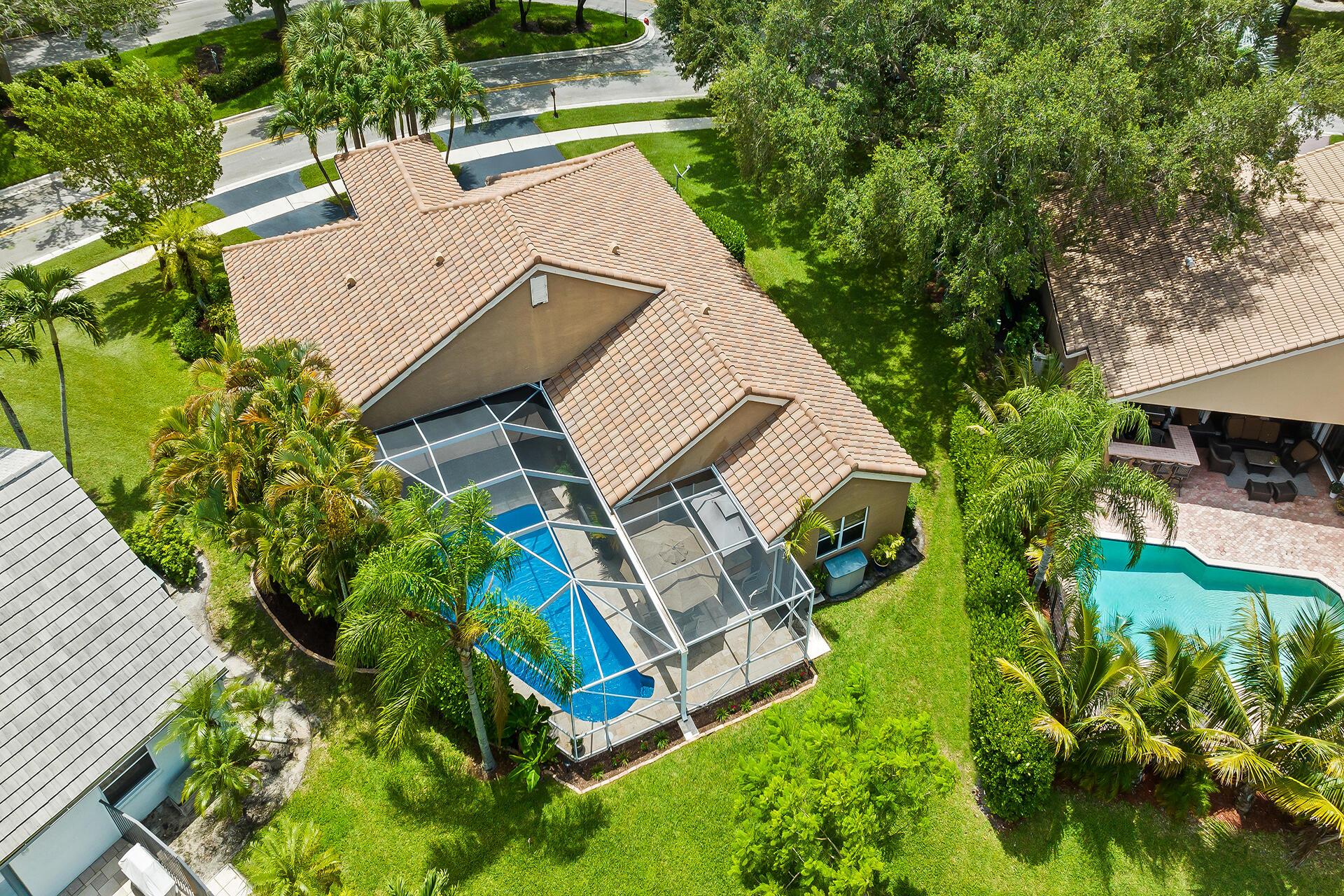 WHITTIER OAKS - Residential