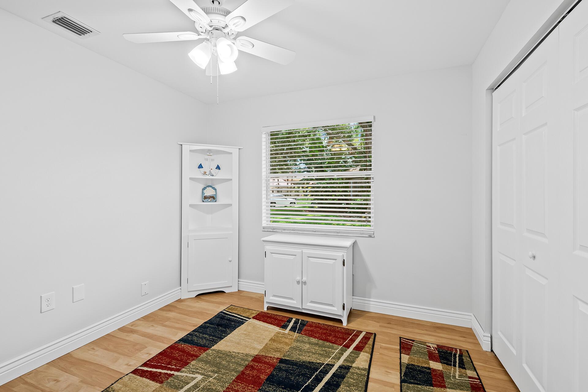 WHITTIER OAKS - Residential