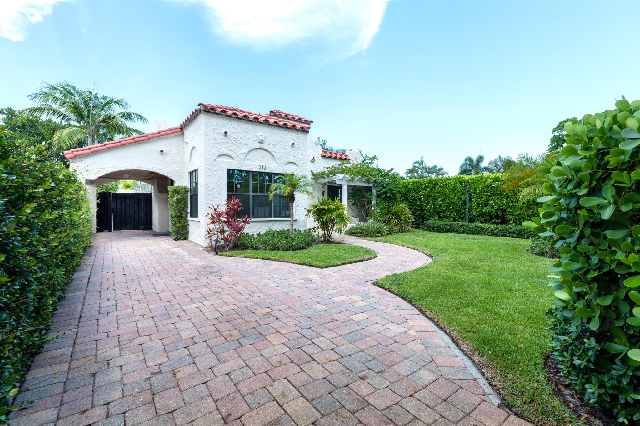 213 Seville Road