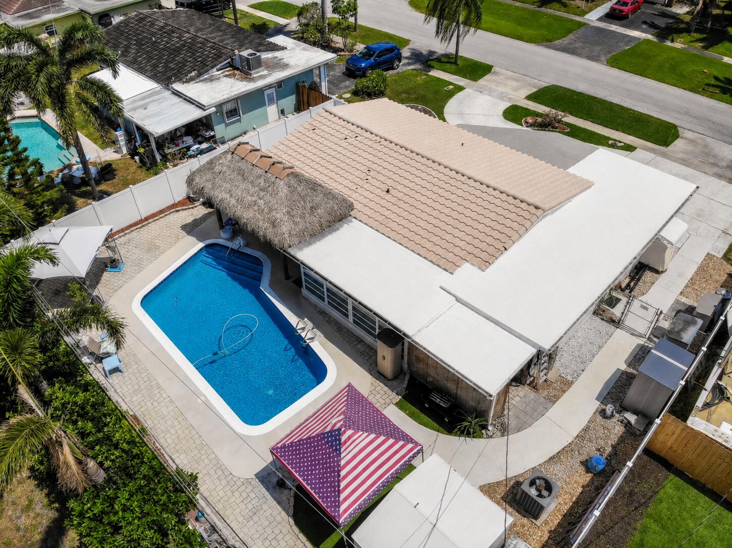 FLORESTA ESTATES 3RD SEC - Residential