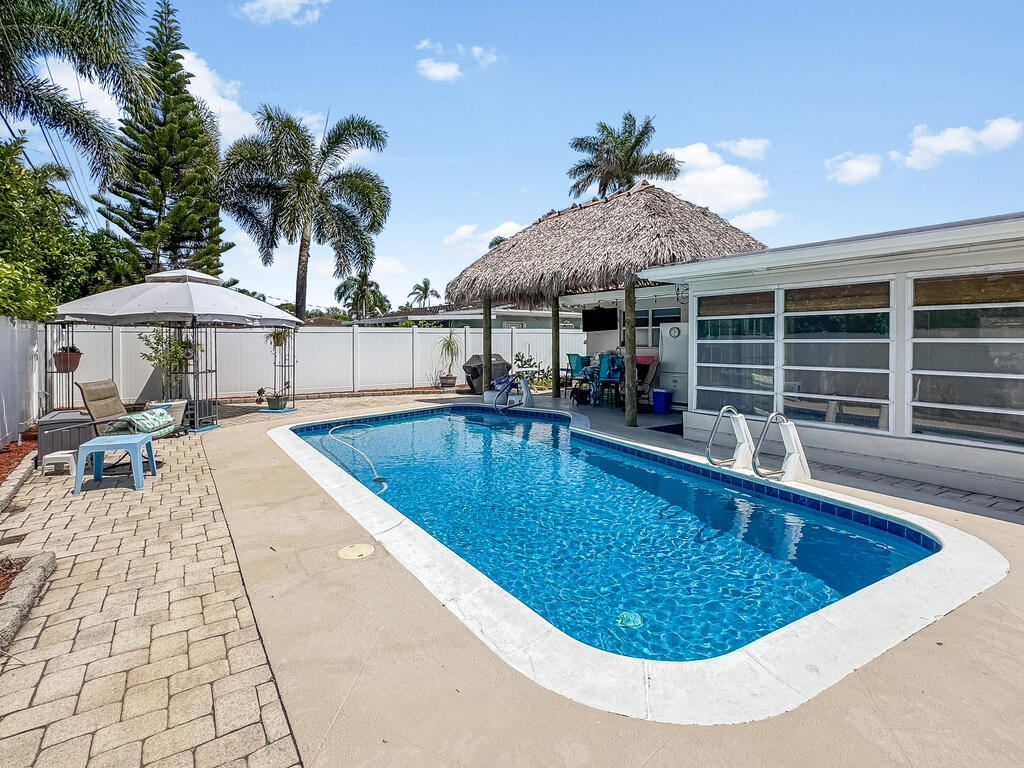 FLORESTA ESTATES 3RD SEC - Residential